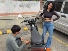 Helping a hot stranger fix her motorcycle leads to steamy apartment fun - juliana palvin