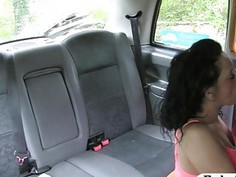 Busty amateur passenger gets drilled by fake driver