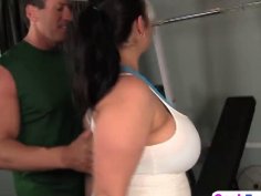 BBW gets fucked by her trainer at the gym